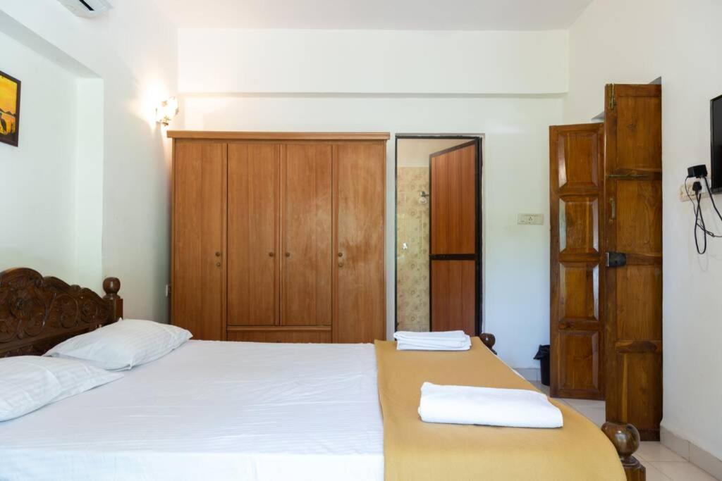 Villa Barbosa, 2 Bhk Villa & Luxury Rooms Near Colva, Sernabatim, Benaulim Beach Exterior foto