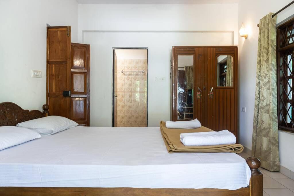 Villa Barbosa, 2 Bhk Villa & Luxury Rooms Near Colva, Sernabatim, Benaulim Beach Exterior foto
